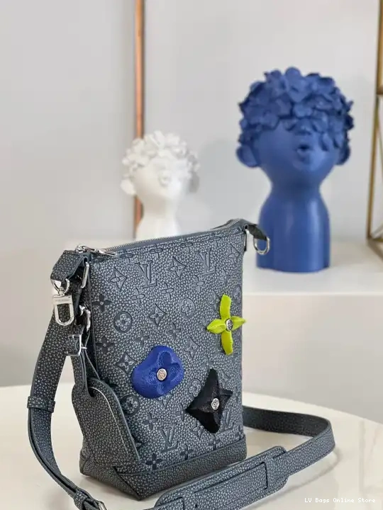 Rep HOBO CRUISER PM VUITTON LOUIS 0503